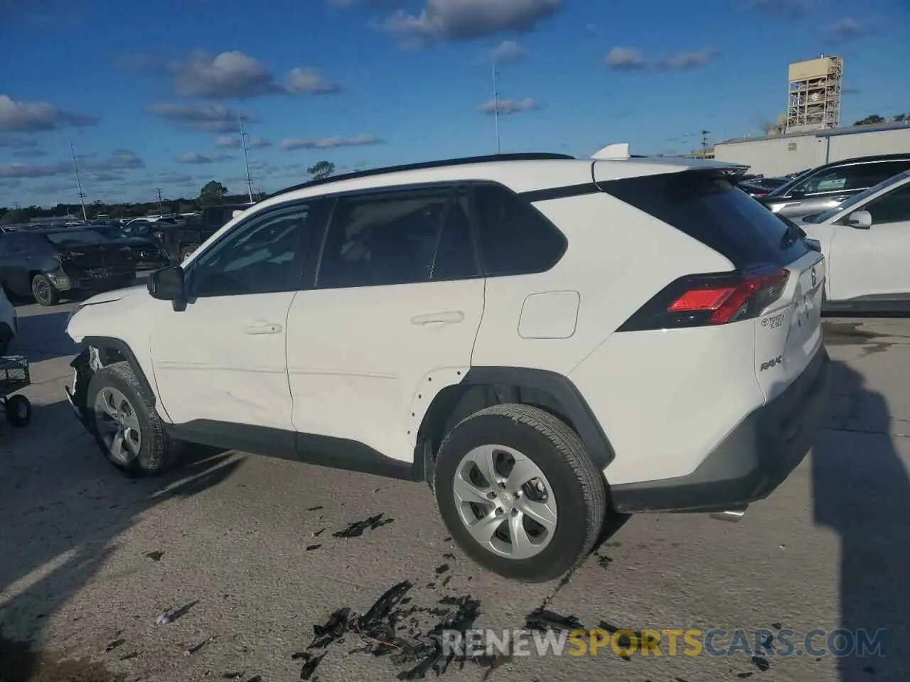 2 fotografías del automóvil dañado 2T3H1RFVXKC026760 TOYOTA RAV4 2019