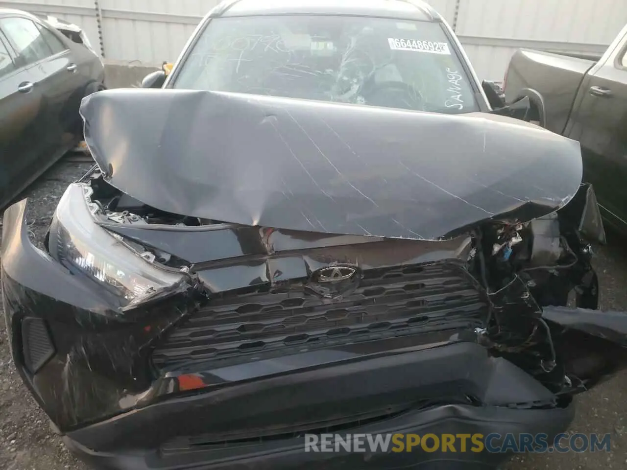 11 fotografías del automóvil dañado 2T3H1RFVXKW013201 TOYOTA RAV4 2019