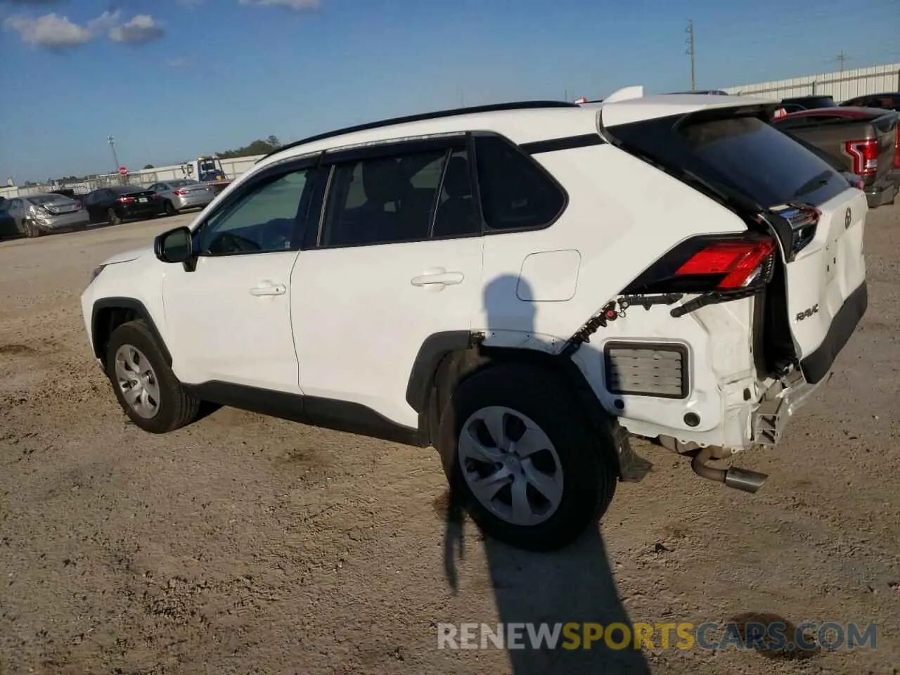 2 fotografías del automóvil dañado 2T3H1RFVXKW020732 TOYOTA RAV4 2019