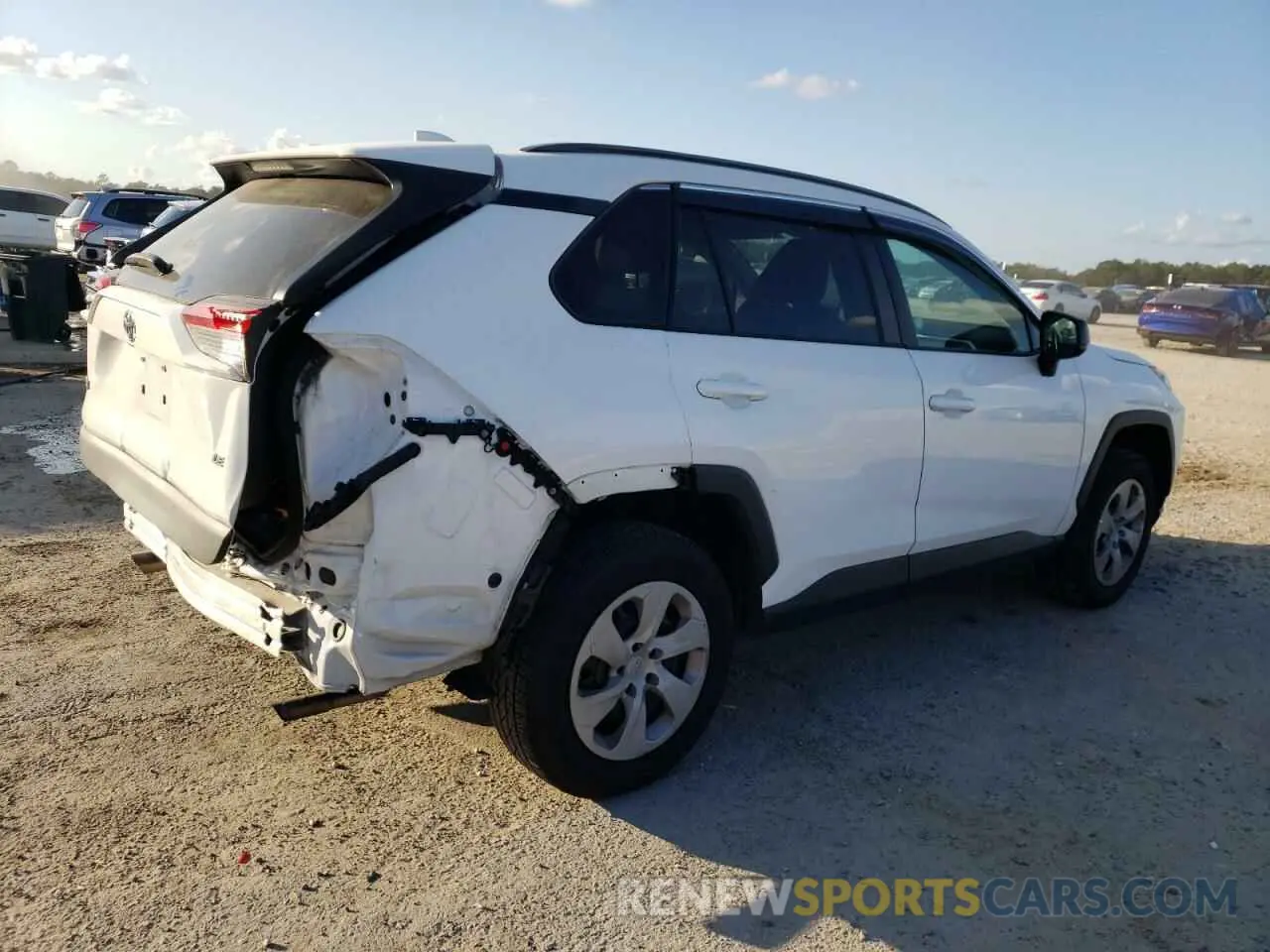 3 fotografías del automóvil dañado 2T3H1RFVXKW020732 TOYOTA RAV4 2019