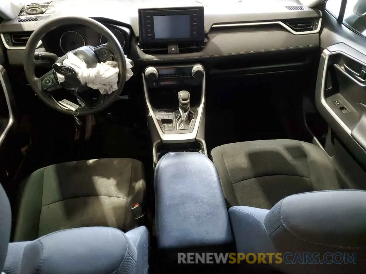 8 fotografías del automóvil dañado 2T3H1RFVXKW047378 TOYOTA RAV4 2019