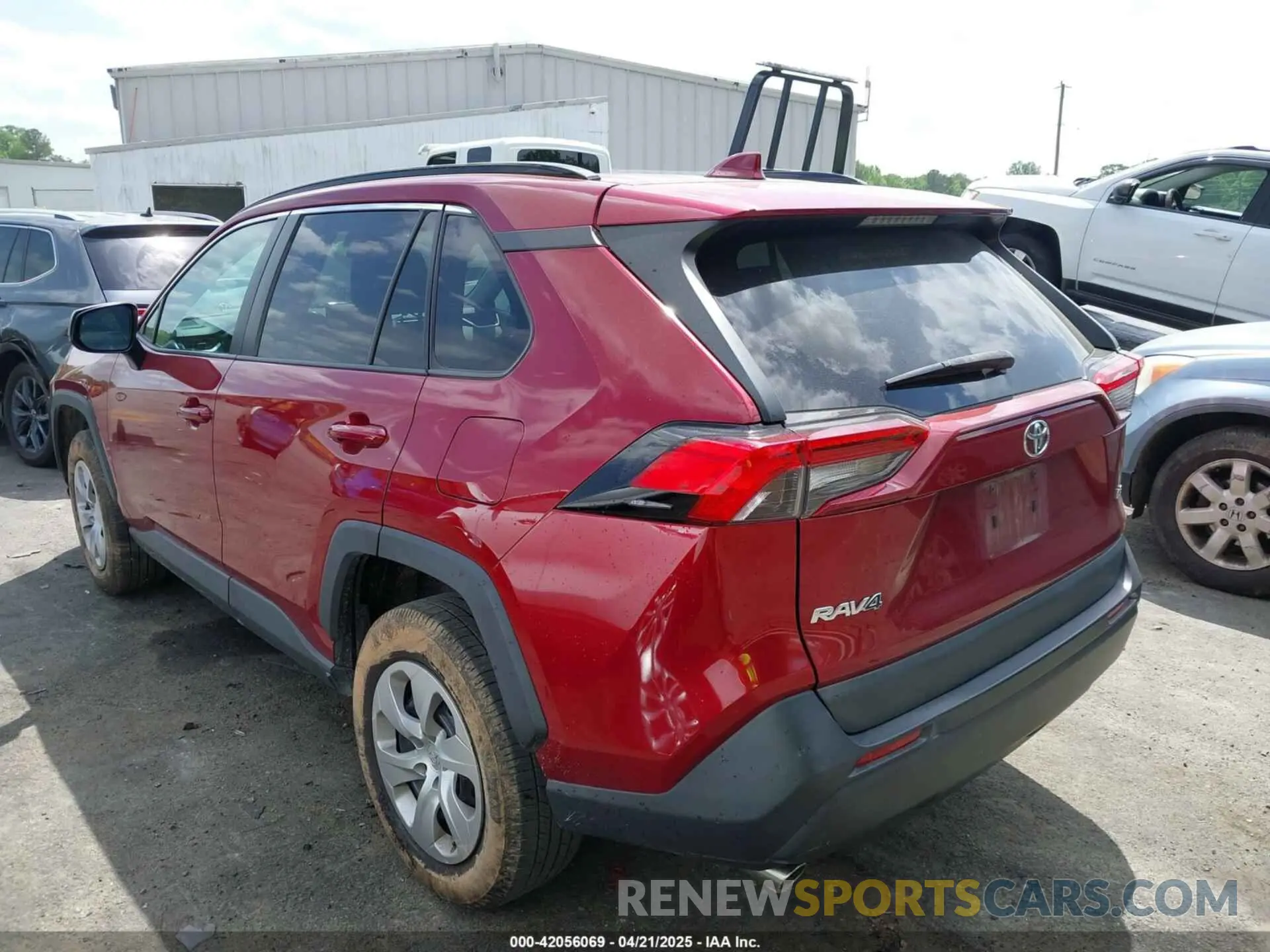3 fotografías del automóvil dañado 2T3H1RFVXKW051091 TOYOTA RAV4 2019