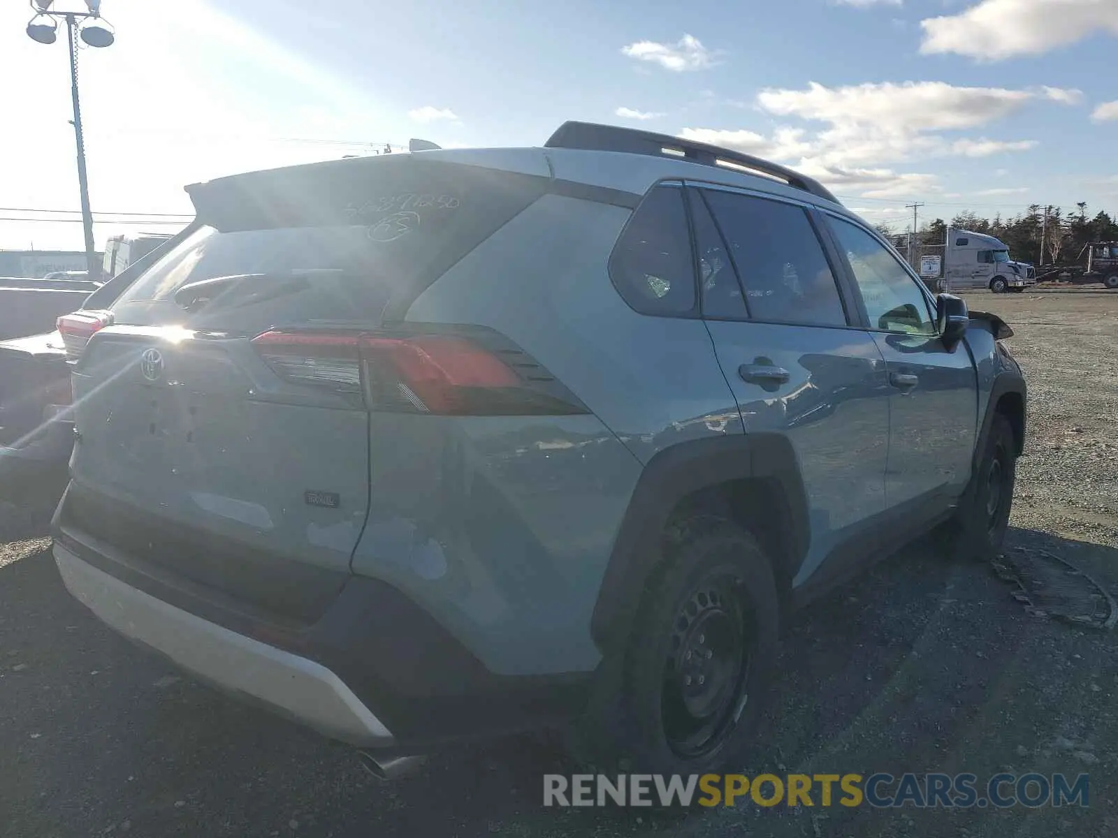 4 fotografías del automóvil dañado 2T3J1RFV0KC023447 TOYOTA RAV4 2019