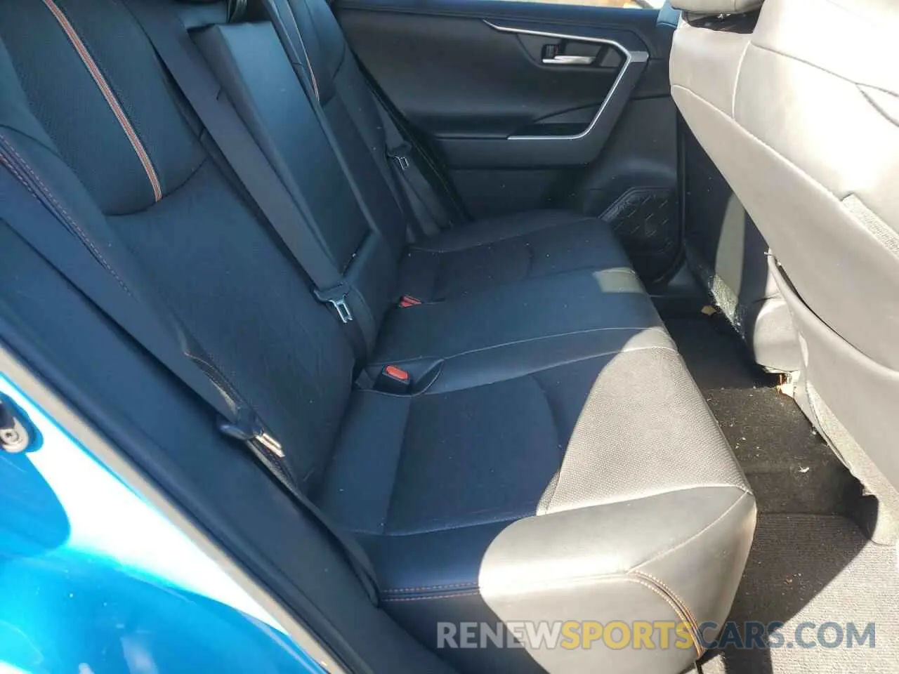 11 fotografías del automóvil dañado 2T3J1RFV0KC058487 TOYOTA RAV4 2019
