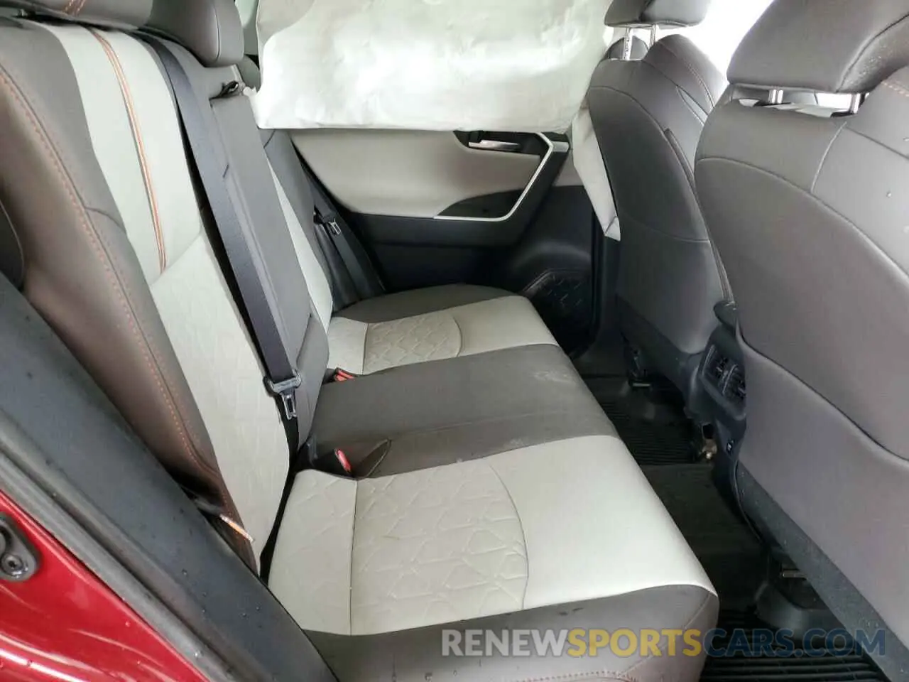 11 fotografías del automóvil dañado 2T3J1RFV0KW033331 TOYOTA RAV4 2019
