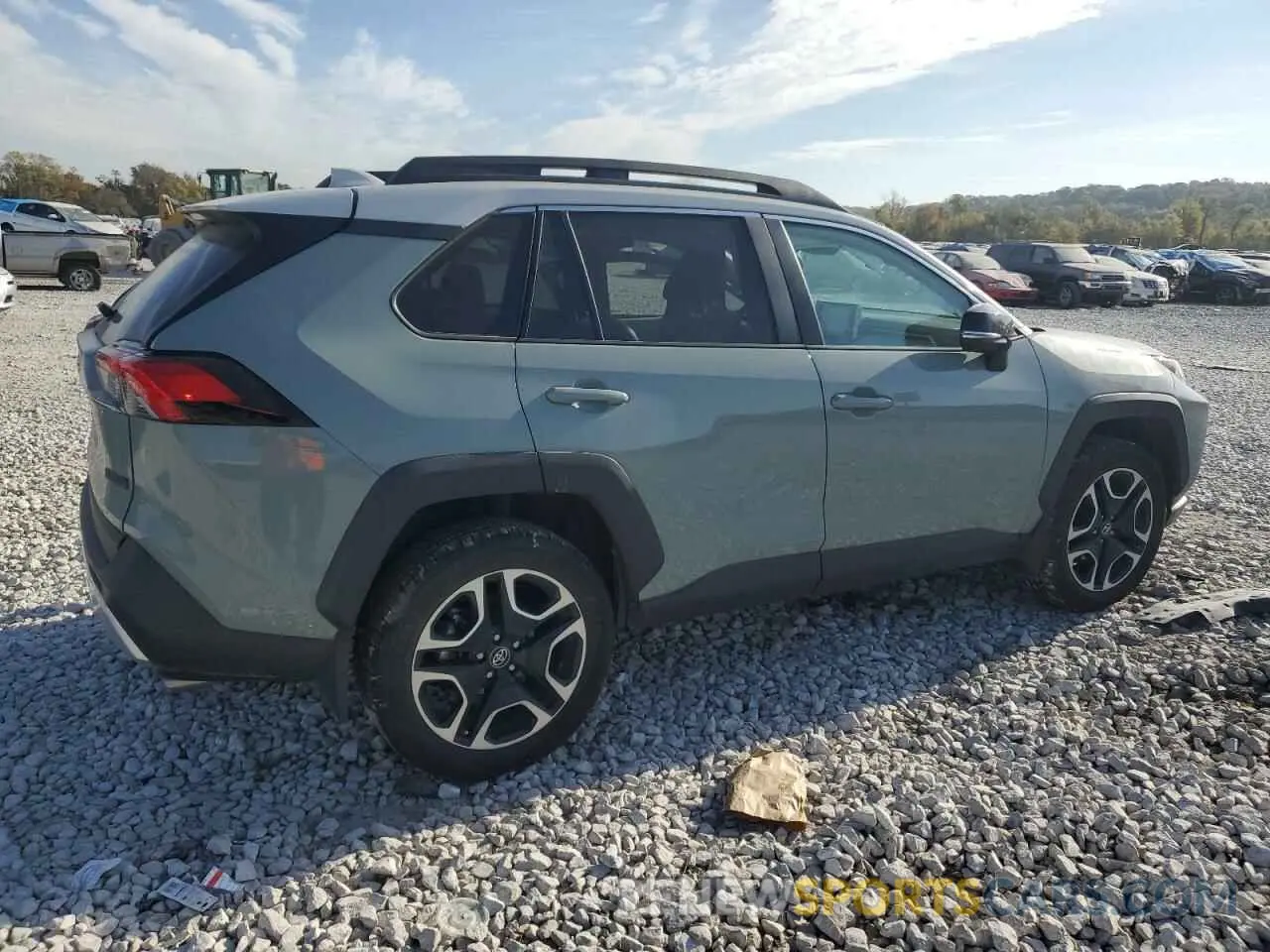 3 fotografías del automóvil dañado 2T3J1RFV1KC018046 TOYOTA RAV4 2019