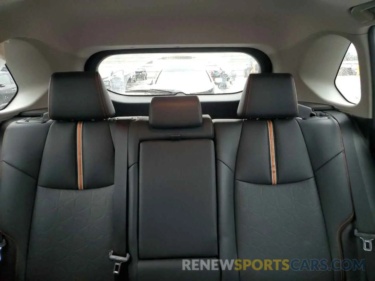 10 fotografías del automóvil dañado 2T3J1RFV2KW003022 TOYOTA RAV4 2019