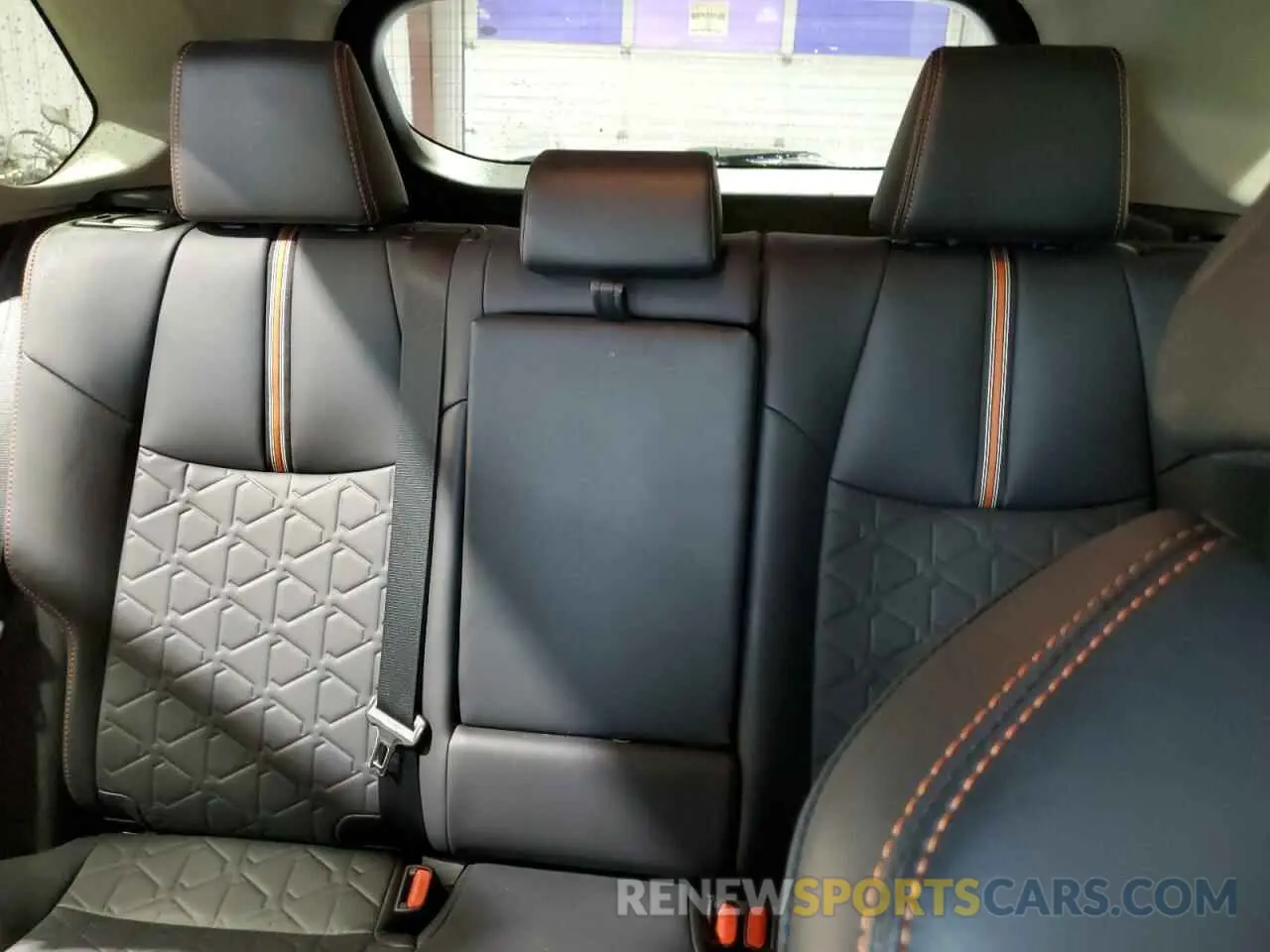 10 fotografías del automóvil dañado 2T3J1RFV5KC018275 TOYOTA RAV4 2019