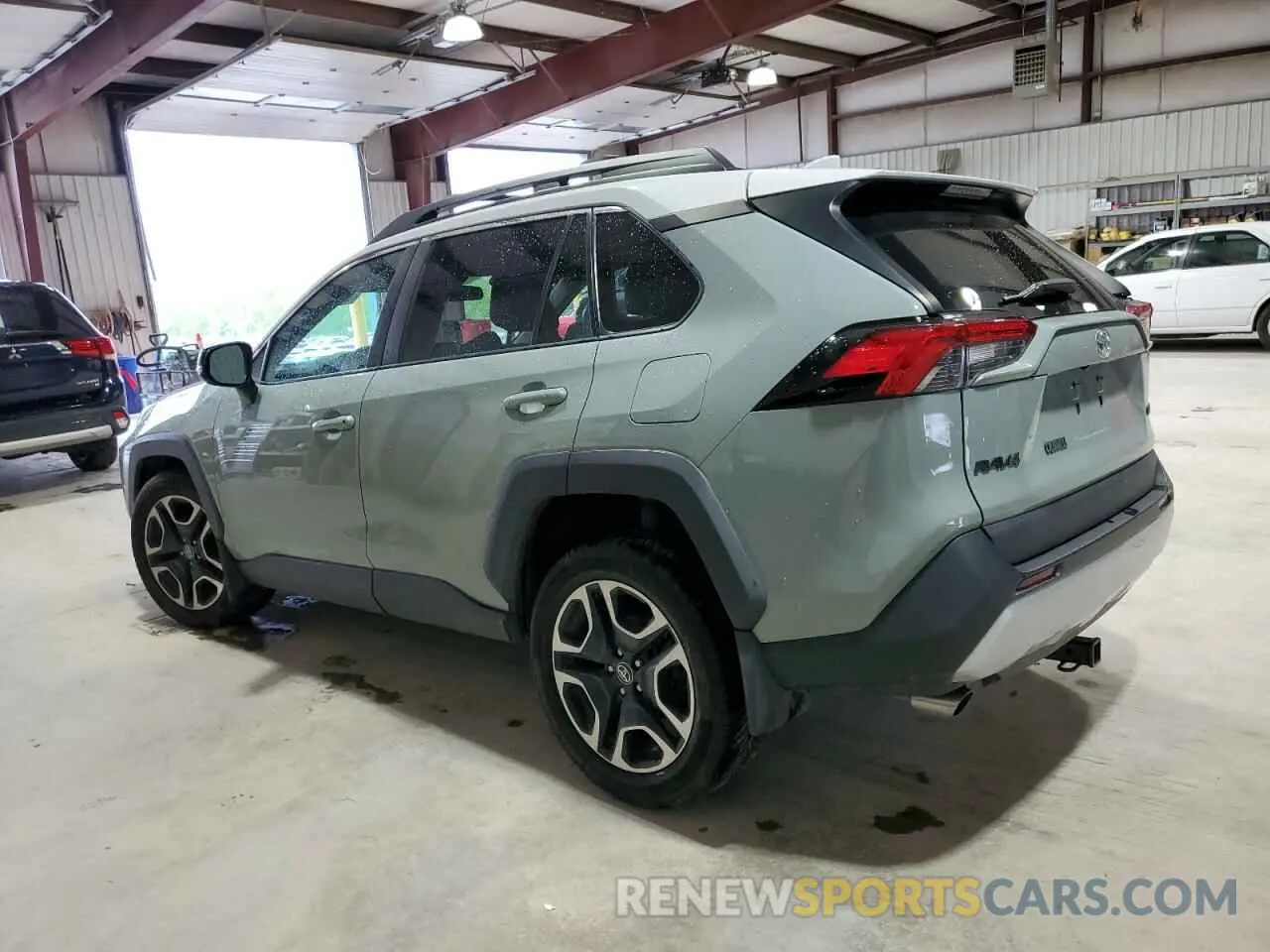 2 fotografías del automóvil dañado 2T3J1RFV5KC018275 TOYOTA RAV4 2019