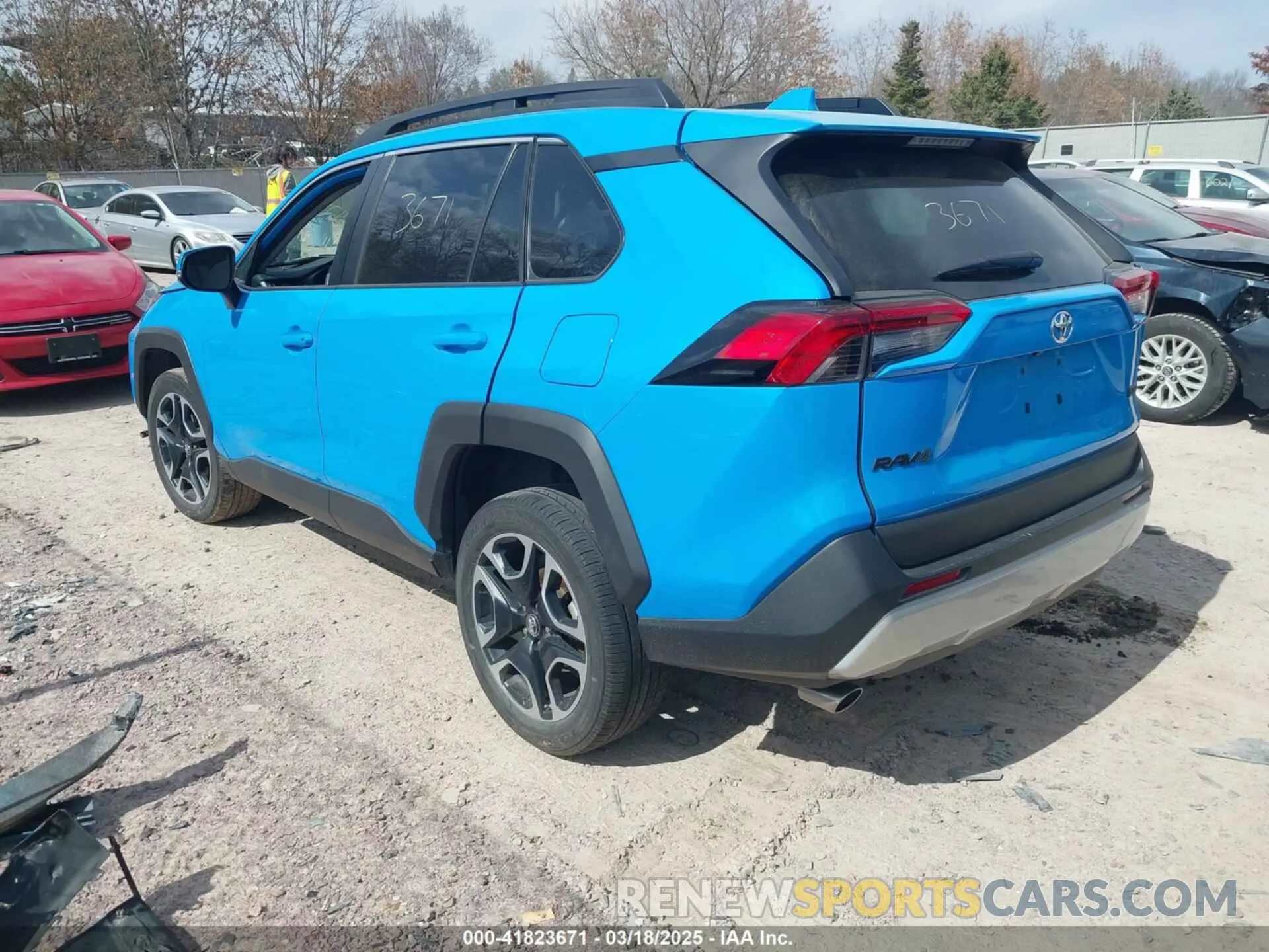 3 fotografías del automóvil dañado 2T3J1RFV5KW005928 TOYOTA RAV4 2019