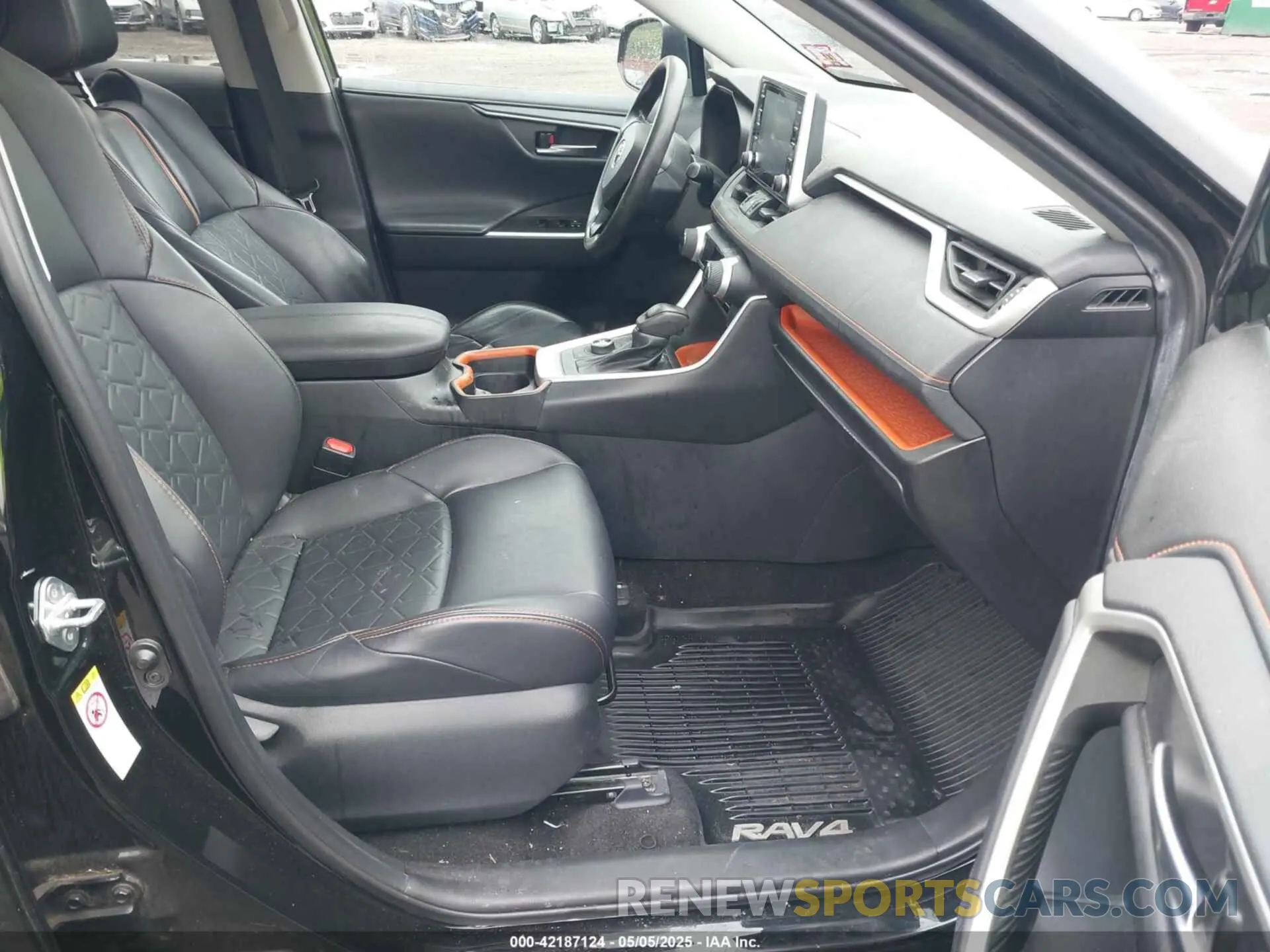 5 fotografías del automóvil dañado 2T3J1RFV5KW028786 TOYOTA RAV4 2019