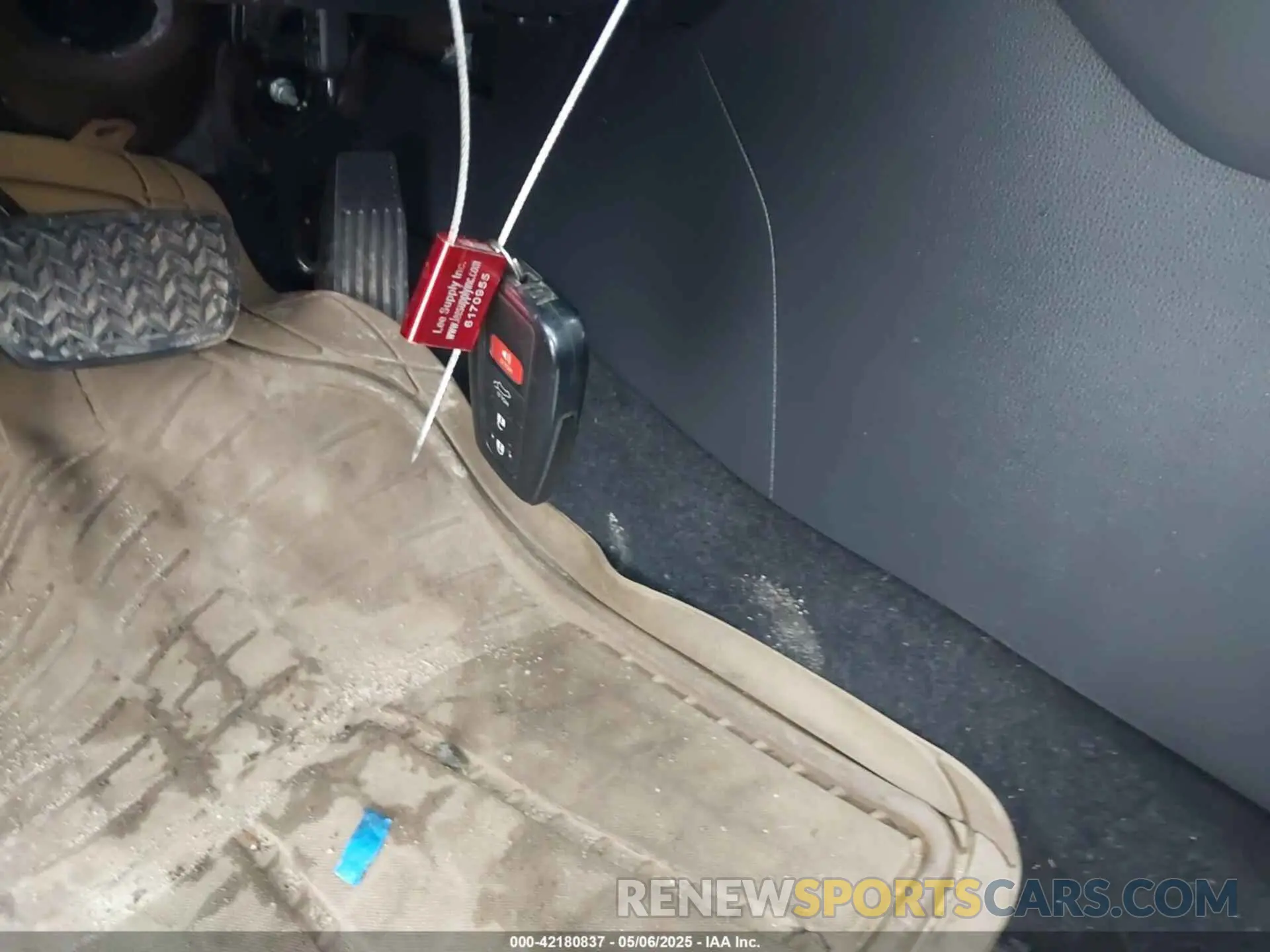 11 fotografías del automóvil dañado 2T3J1RFV6KW006442 TOYOTA RAV4 2019