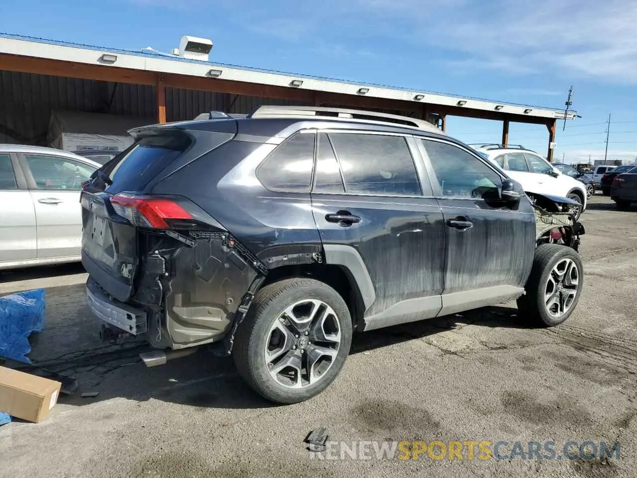 3 fotografías del automóvil dañado 2T3J1RFV6KW017389 TOYOTA RAV4 2019