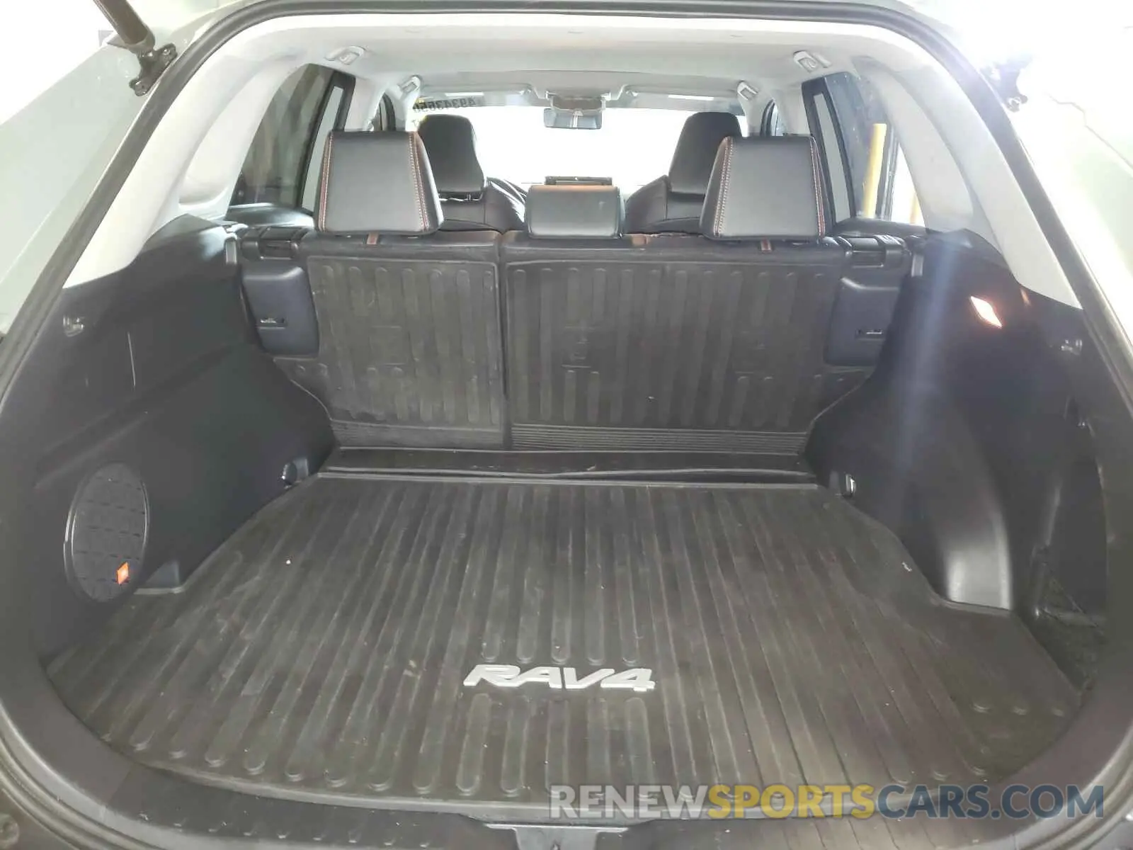9 fotografías del automóvil dañado 2T3J1RFV7KW034122 TOYOTA RAV4 2019