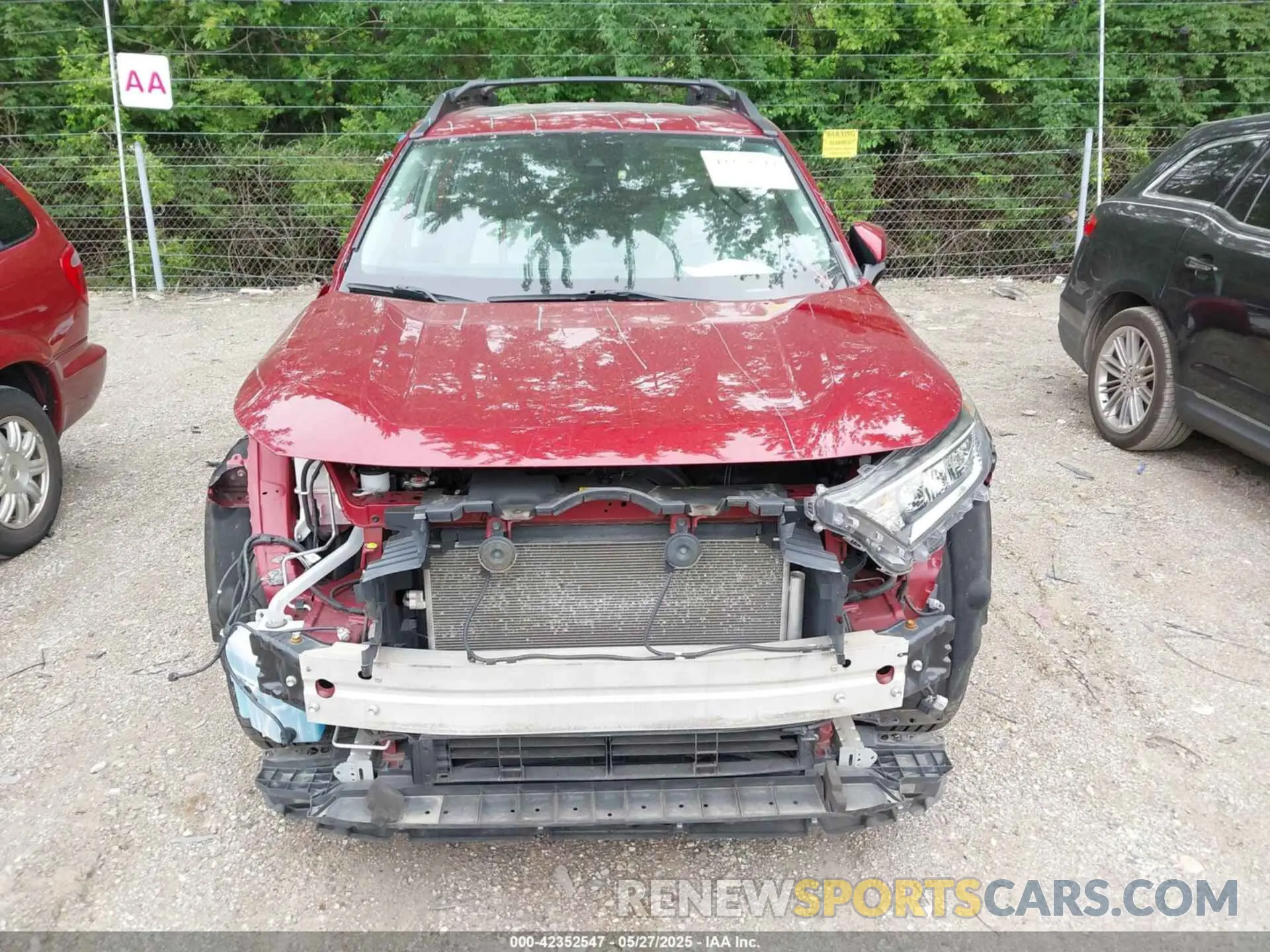 17 fotografías del automóvil dañado 2T3J1RFV8KW011383 TOYOTA RAV4 2019