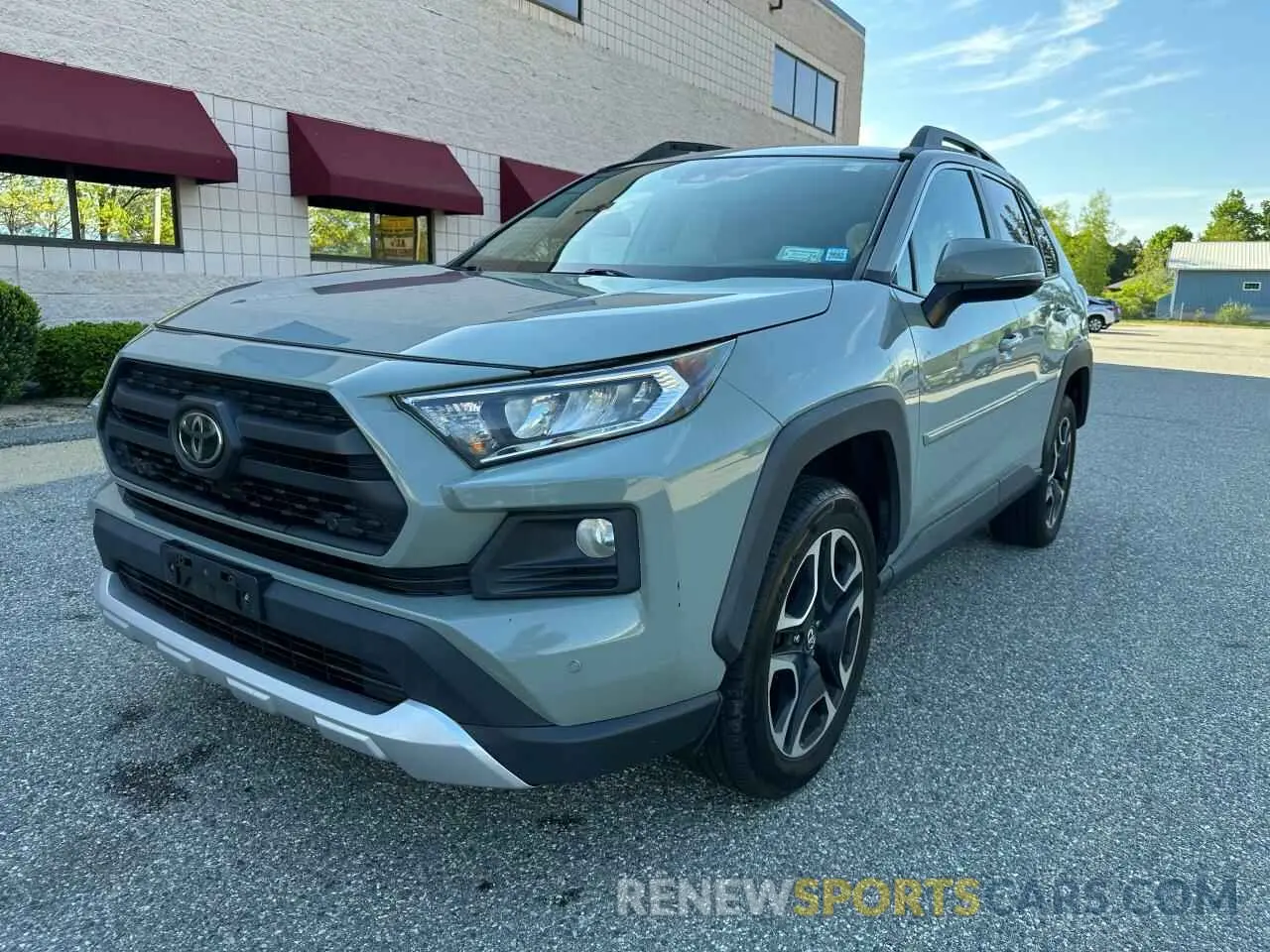 2 fotografías del automóvil dañado 2T3J1RFV8KW041189 TOYOTA RAV4 2019