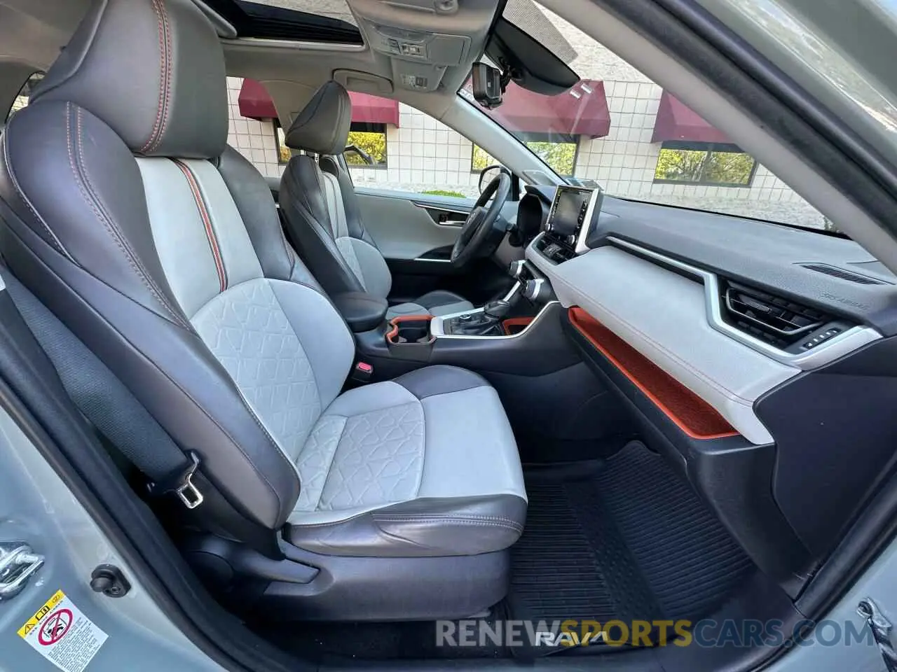 5 fotografías del automóvil dañado 2T3J1RFV8KW041189 TOYOTA RAV4 2019