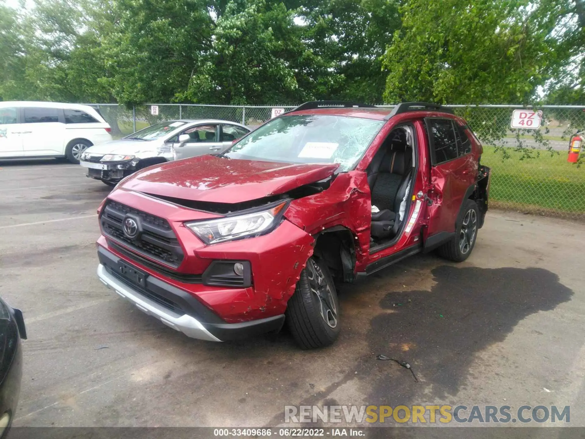 2 fotografías del automóvil dañado 2T3J1RFV9KW021274 TOYOTA RAV4 2019