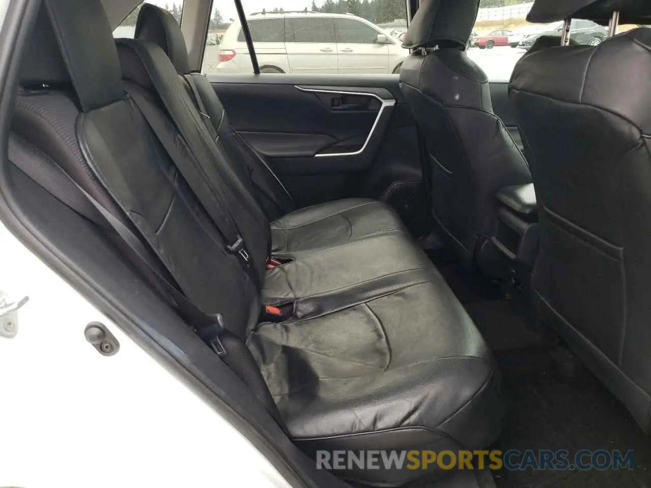 6 fotografías del automóvil dañado 2T3K1RFV1KW004716 TOYOTA RAV4 2019