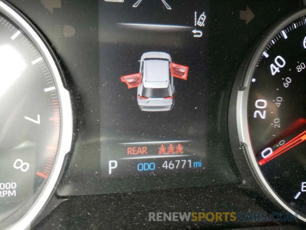 8 fotografías del automóvil dañado 2T3K1RFV1KW004716 TOYOTA RAV4 2019