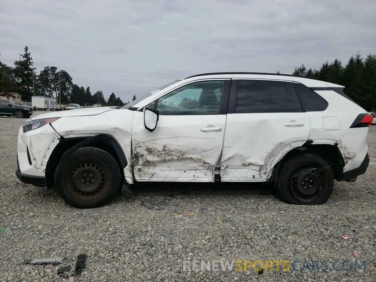 9 fotografías del automóvil dañado 2T3K1RFV1KW004716 TOYOTA RAV4 2019