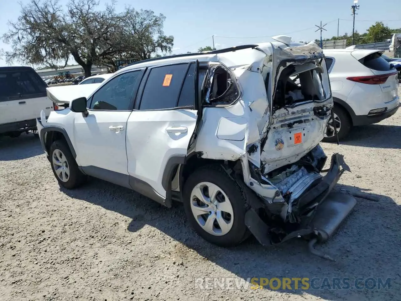 2 fotografías del automóvil dañado 2T3K1RFV4KW007707 TOYOTA RAV4 2019