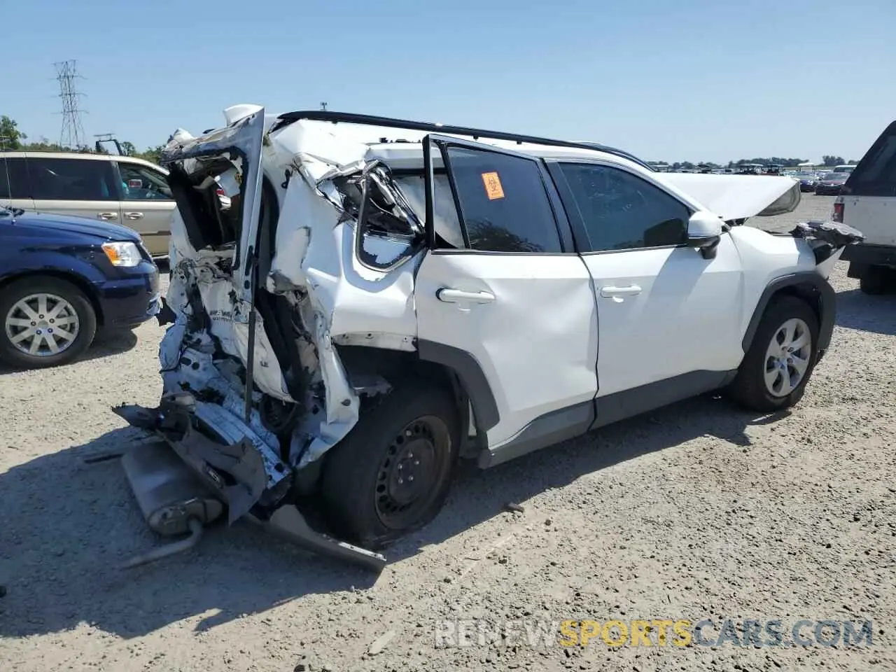 3 fotografías del automóvil dañado 2T3K1RFV4KW007707 TOYOTA RAV4 2019