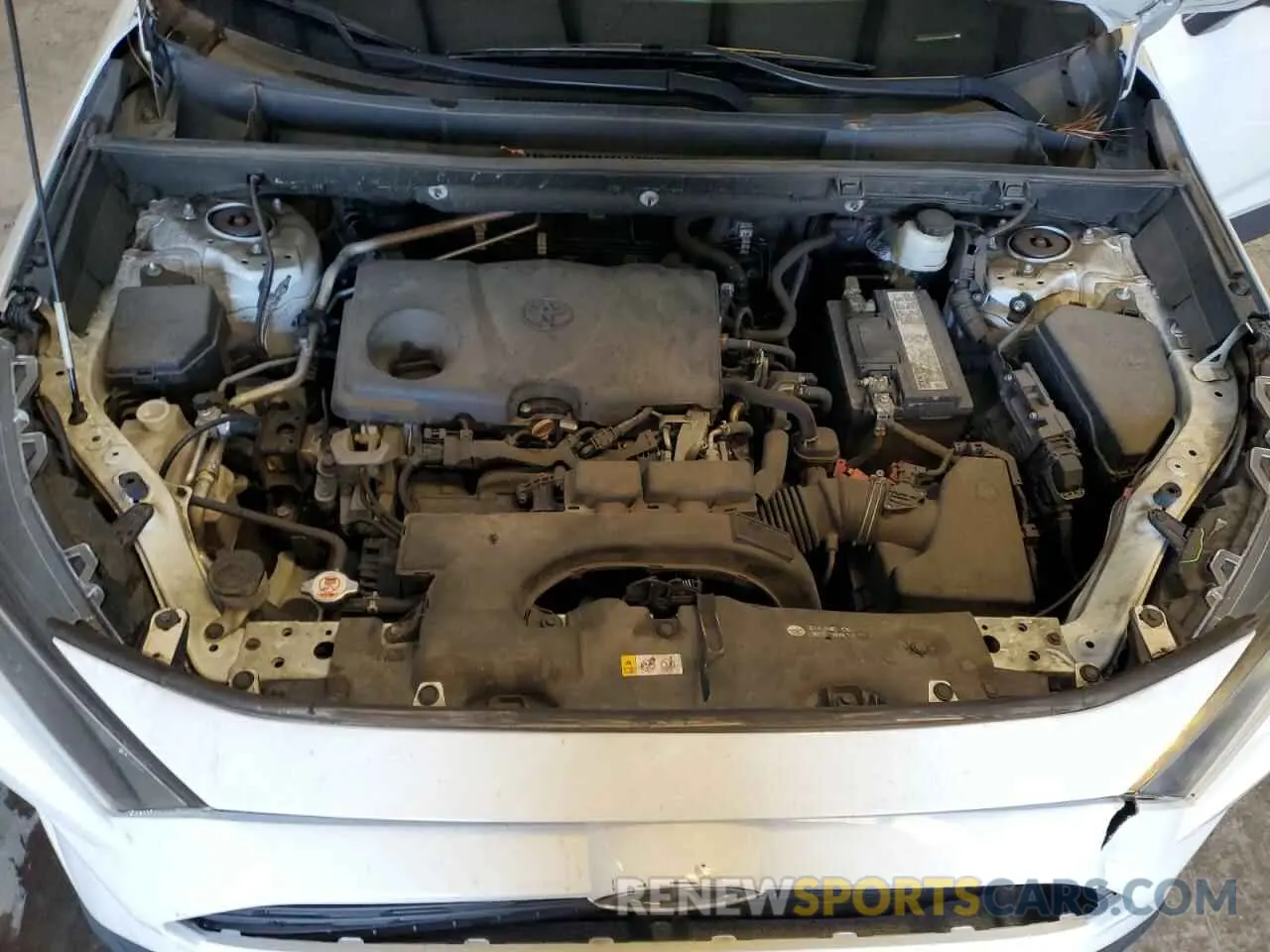 12 fotografías del automóvil dañado 2T3K1RFV5KW048881 TOYOTA RAV4 2019