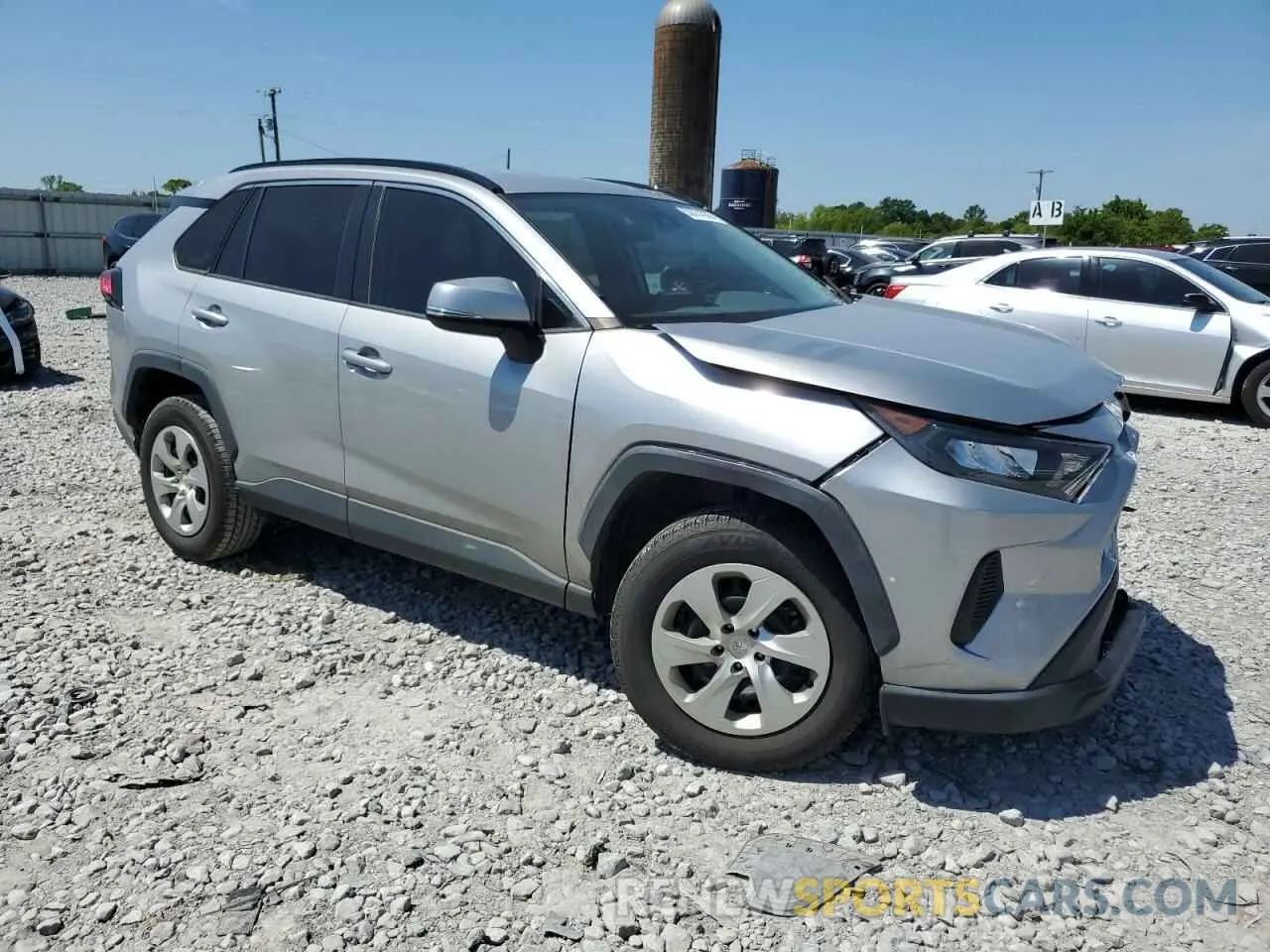 4 fotografías del automóvil dañado 2T3K1RFV6KW024640 TOYOTA RAV4 2019