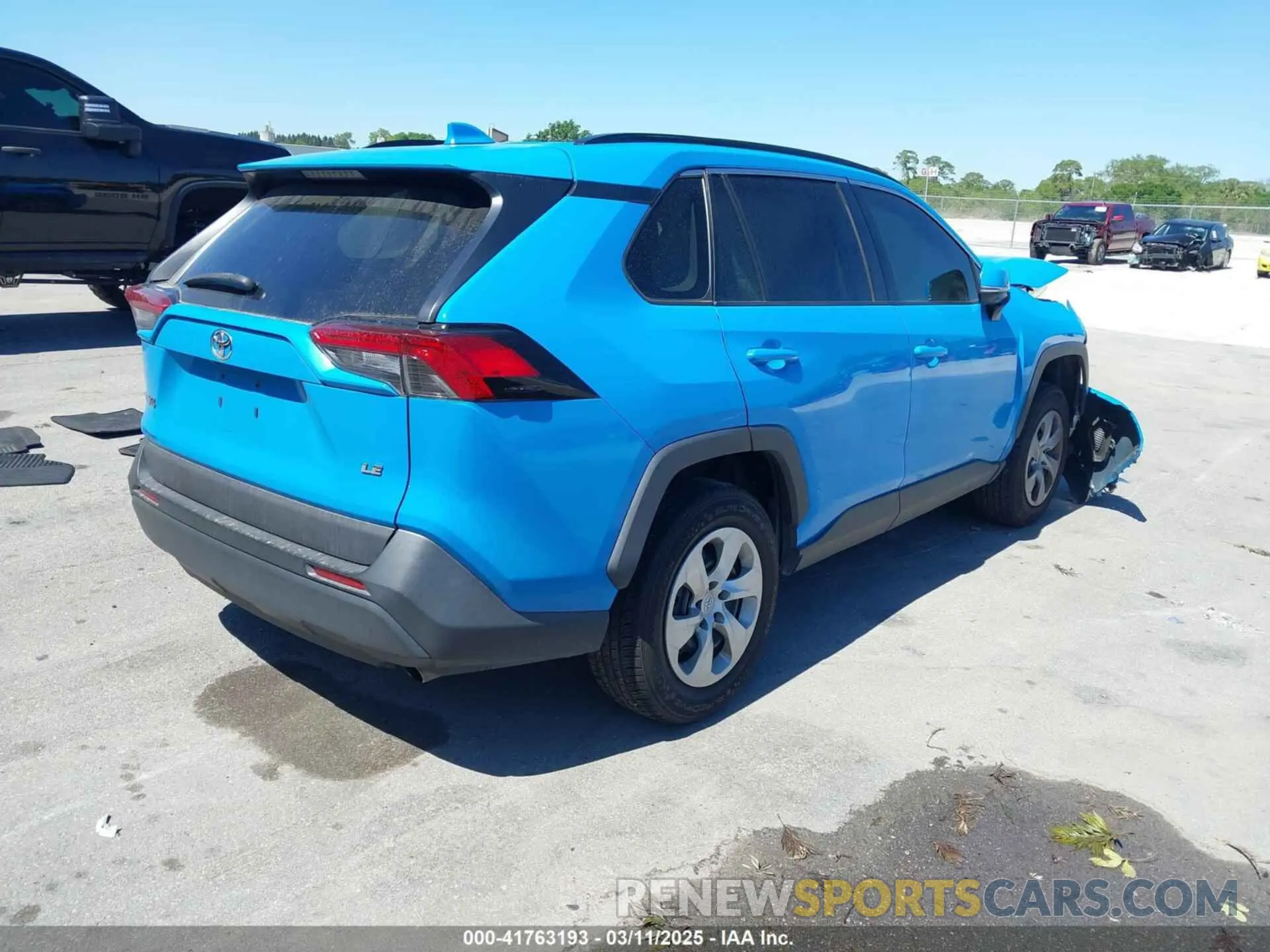 4 fotografías del automóvil dañado 2T3K1RFV6KW026338 TOYOTA RAV4 2019