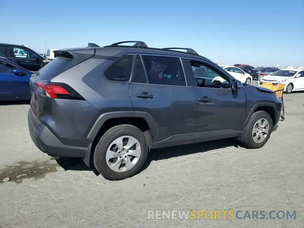 3 fotografías del automóvil dañado 2T3K1RFV6KW033354 TOYOTA RAV4 2019