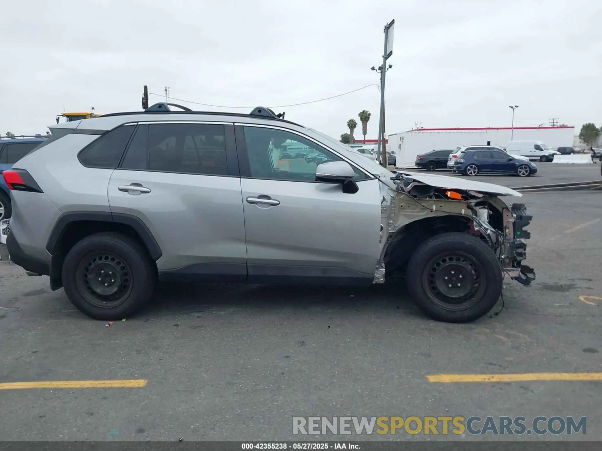 13 fotografías del automóvil dañado 2T3K1RFV7KC009923 TOYOTA RAV4 2019