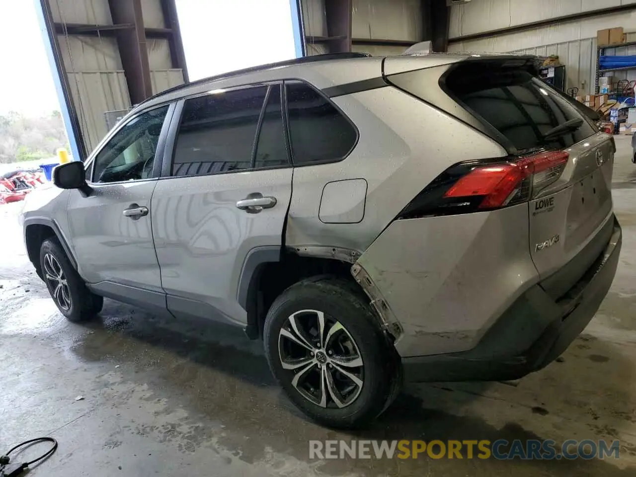 2 fotografías del automóvil dañado 2T3K1RFV7KC018766 TOYOTA RAV4 2019