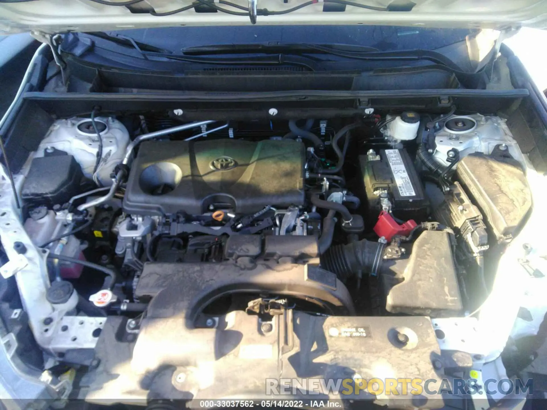 10 fotografías del automóvil dañado 2T3K1RFV9KC013150 TOYOTA RAV4 2019