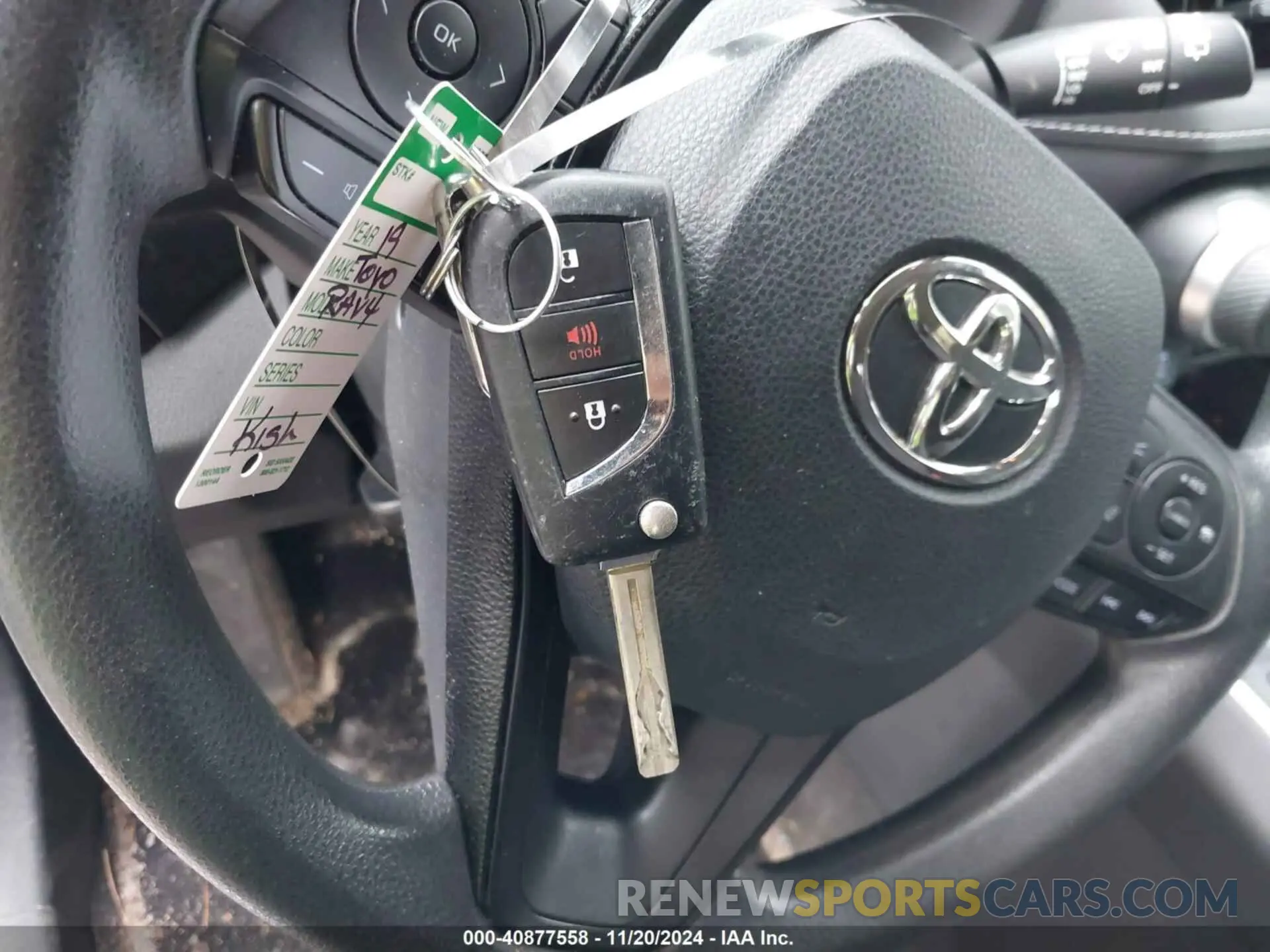 11 fotografías del automóvil dañado 2T3K1RFV9KW034899 TOYOTA RAV4 2019
