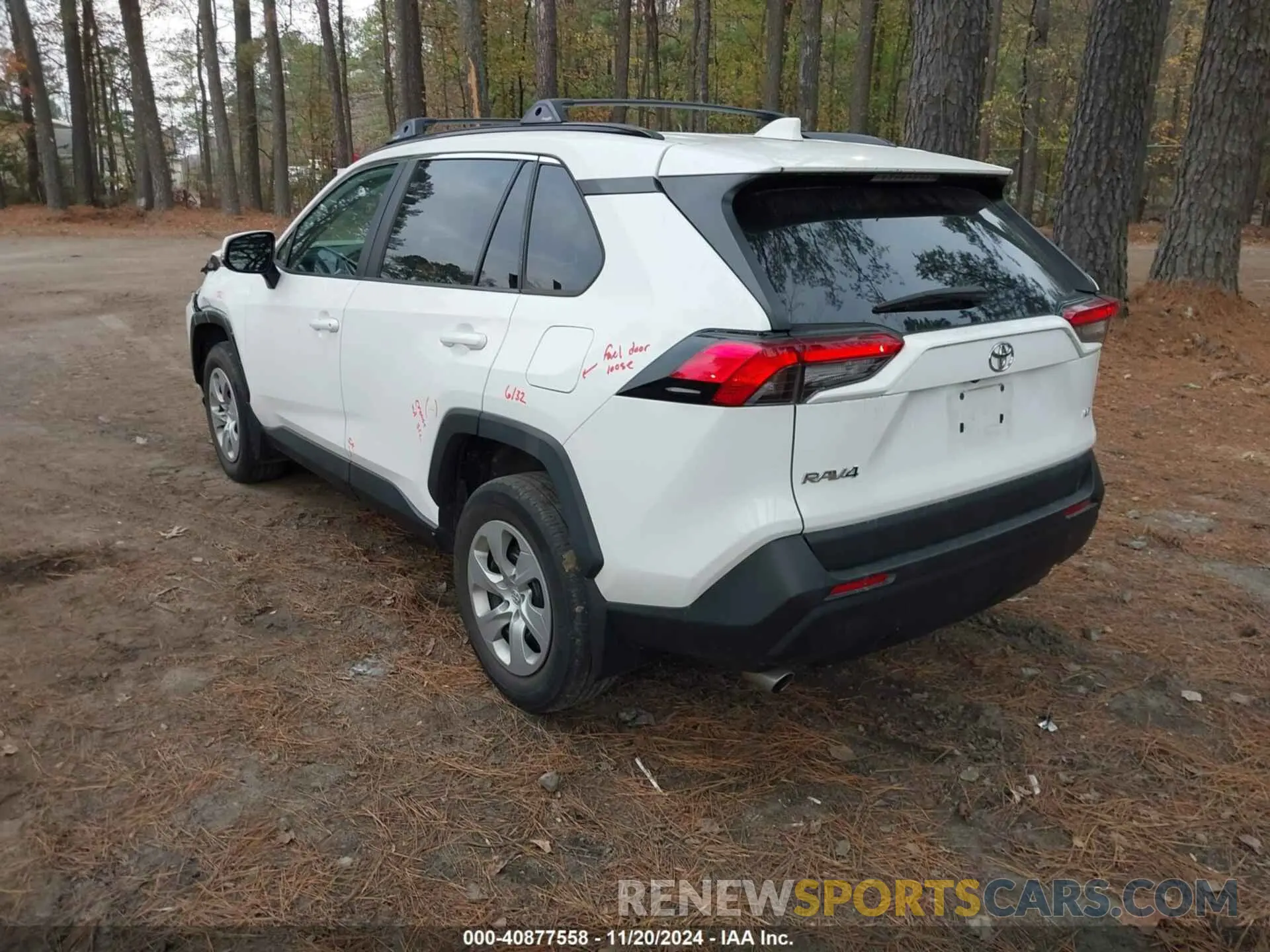 3 fotografías del automóvil dañado 2T3K1RFV9KW034899 TOYOTA RAV4 2019