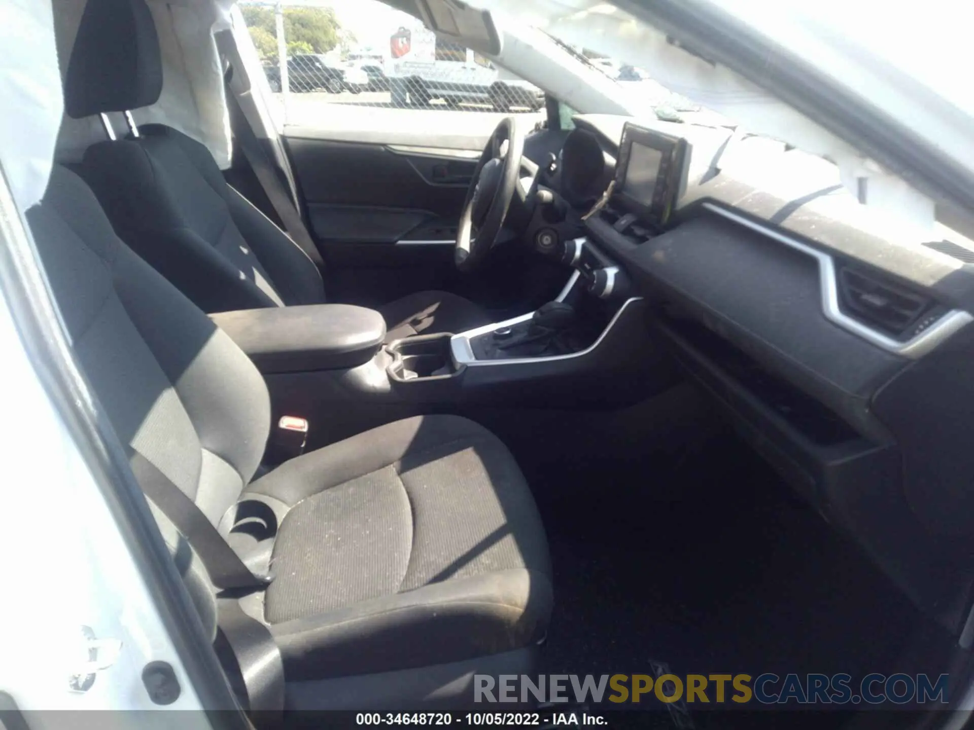 5 fotografías del automóvil dañado 2T3LWRFV1KW020906 TOYOTA RAV4 2019