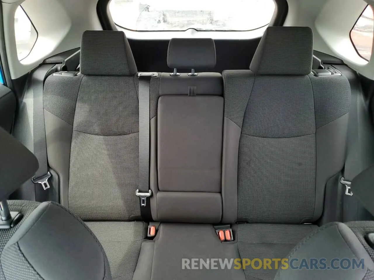 10 fotografías del automóvil dañado 2T3LWRFV2KW014998 TOYOTA RAV4 2019