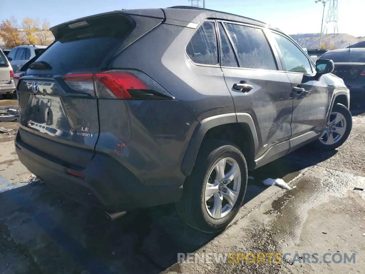 4 fotografías del automóvil dañado 2T3LWRFV4KW018518 TOYOTA RAV4 2019