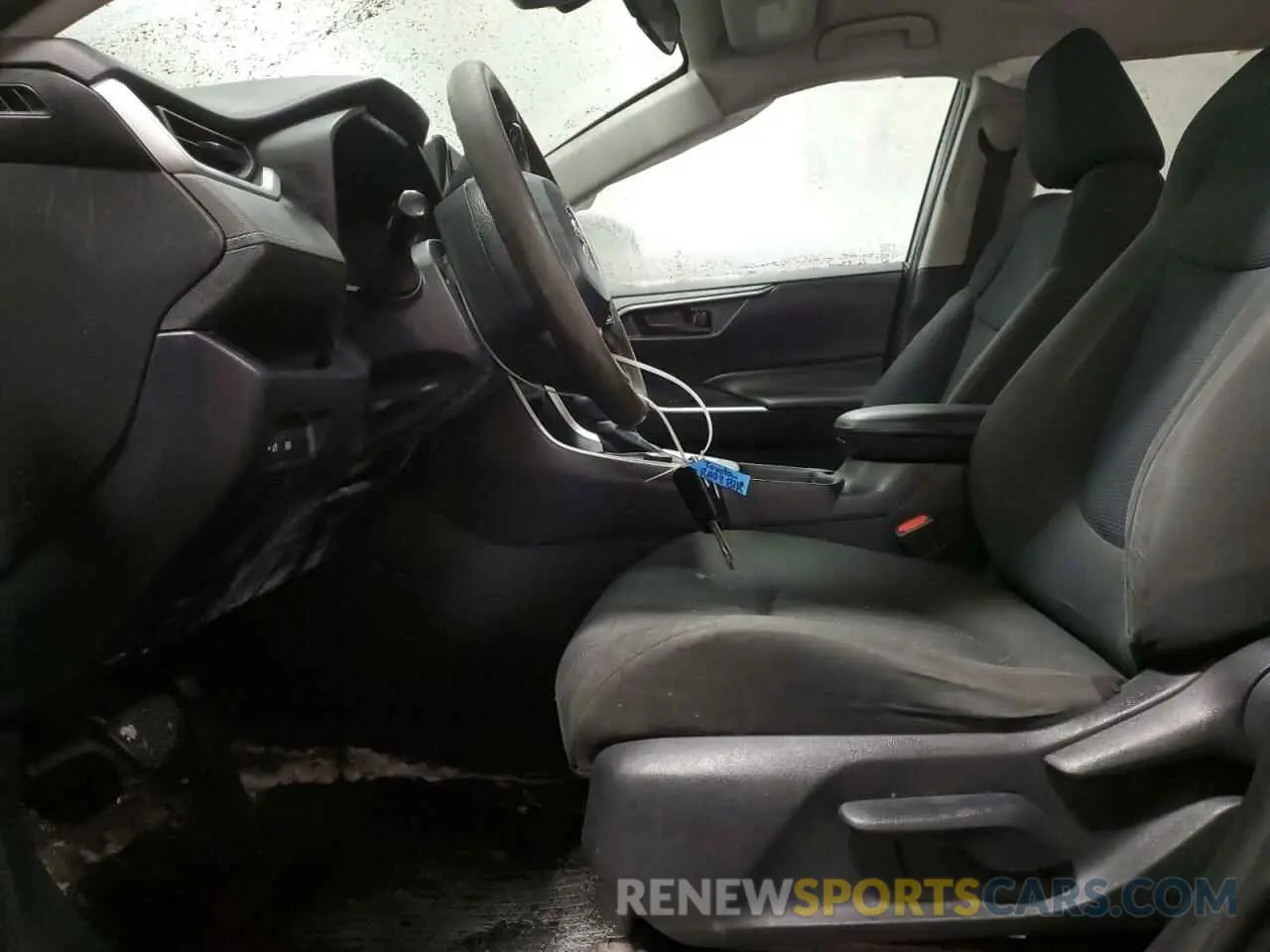 7 fotografías del automóvil dañado 2T3LWRFV7KW036060 TOYOTA RAV4 2019