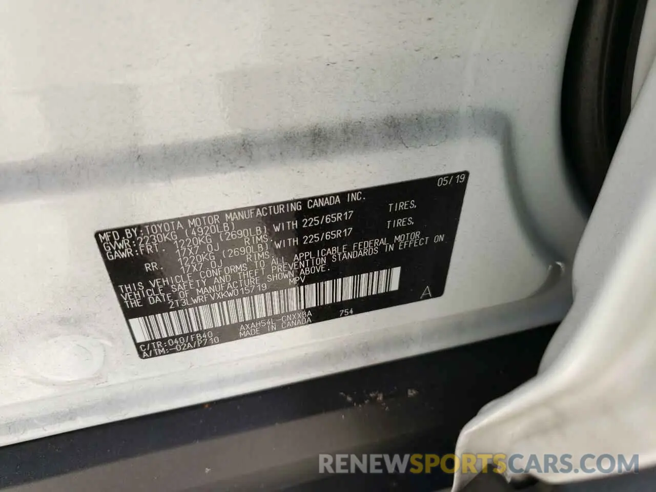10 fotografías del automóvil dañado 2T3LWRFVXKW015719 TOYOTA RAV4 2019