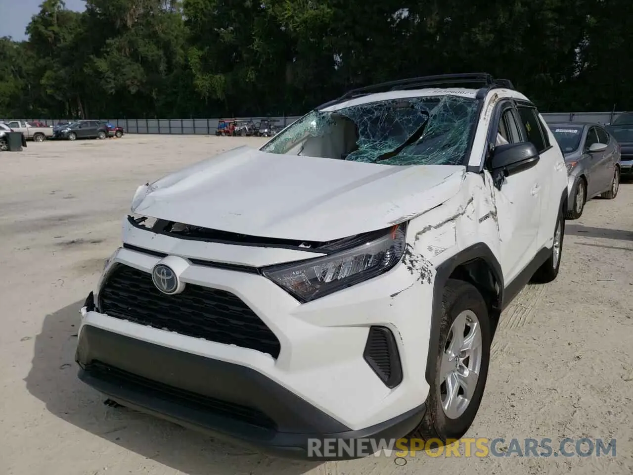 2 fotografías del automóvil dañado 2T3LWRFVXKW015719 TOYOTA RAV4 2019
