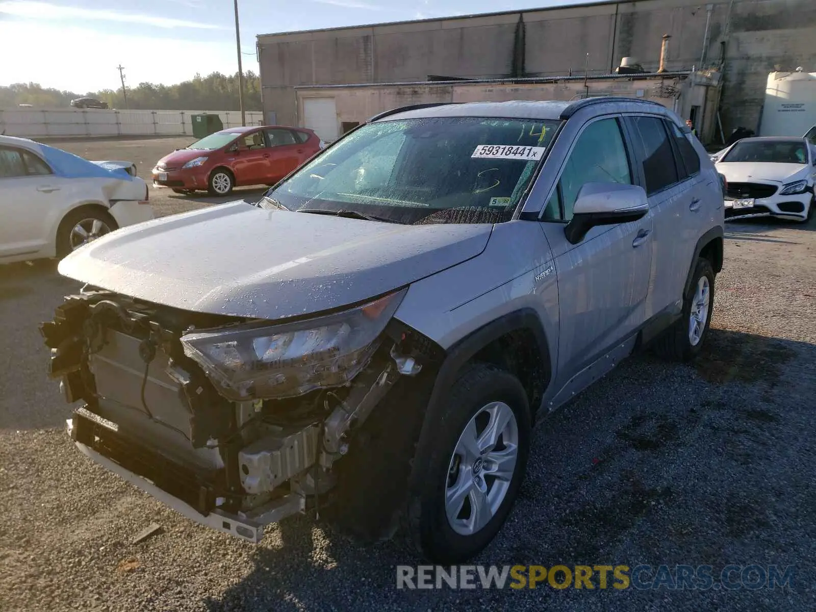 2 fotografías del automóvil dañado 2T3MWRFV2KW021969 TOYOTA RAV4 2019