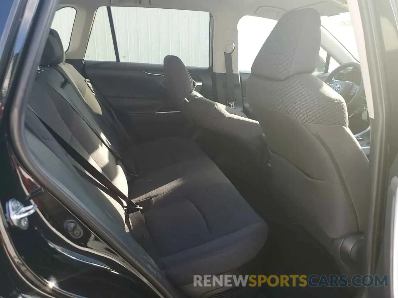 11 fotografías del automóvil dañado 2T3MWRFV5KW012179 TOYOTA RAV4 2019