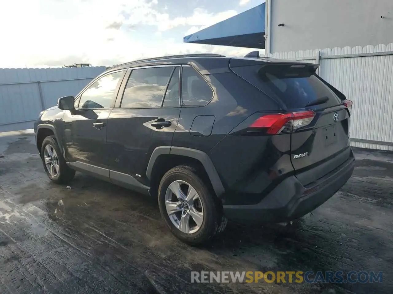 2 fotografías del automóvil dañado 2T3MWRFV5KW012179 TOYOTA RAV4 2019