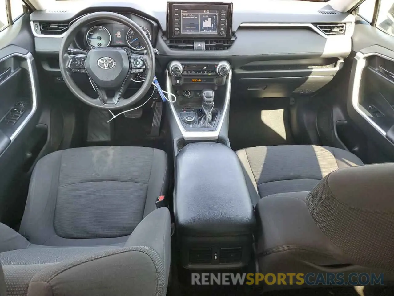 8 fotografías del automóvil dañado 2T3MWRFV7KW007033 TOYOTA RAV4 2019