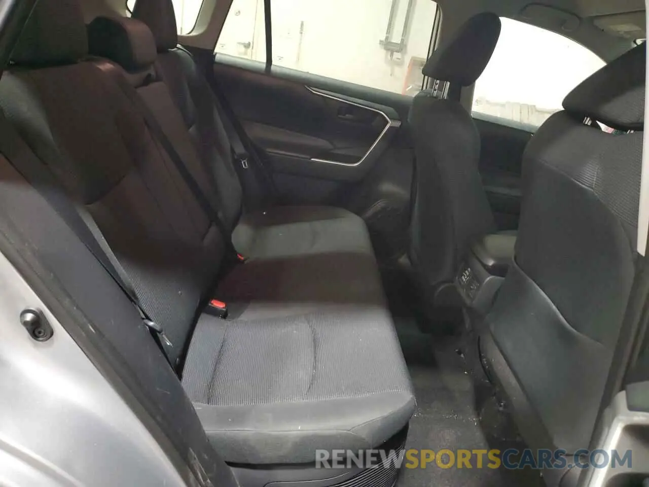 10 fotografías del automóvil dañado 2T3MWRFV7KW026049 TOYOTA RAV4 2019
