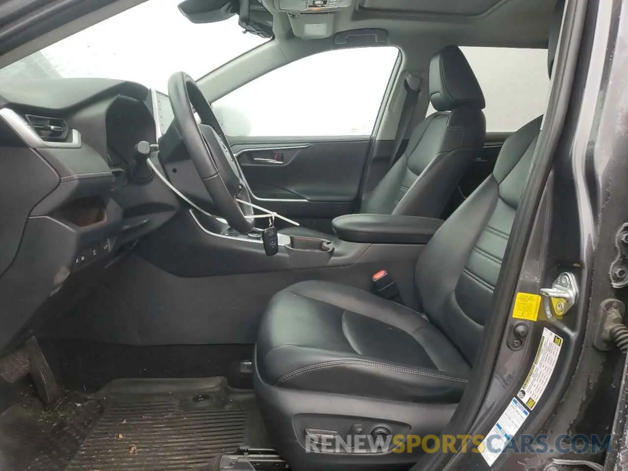 7 fotografías del automóvil dañado 2T3N1RFV2KC018185 TOYOTA RAV4 2019
