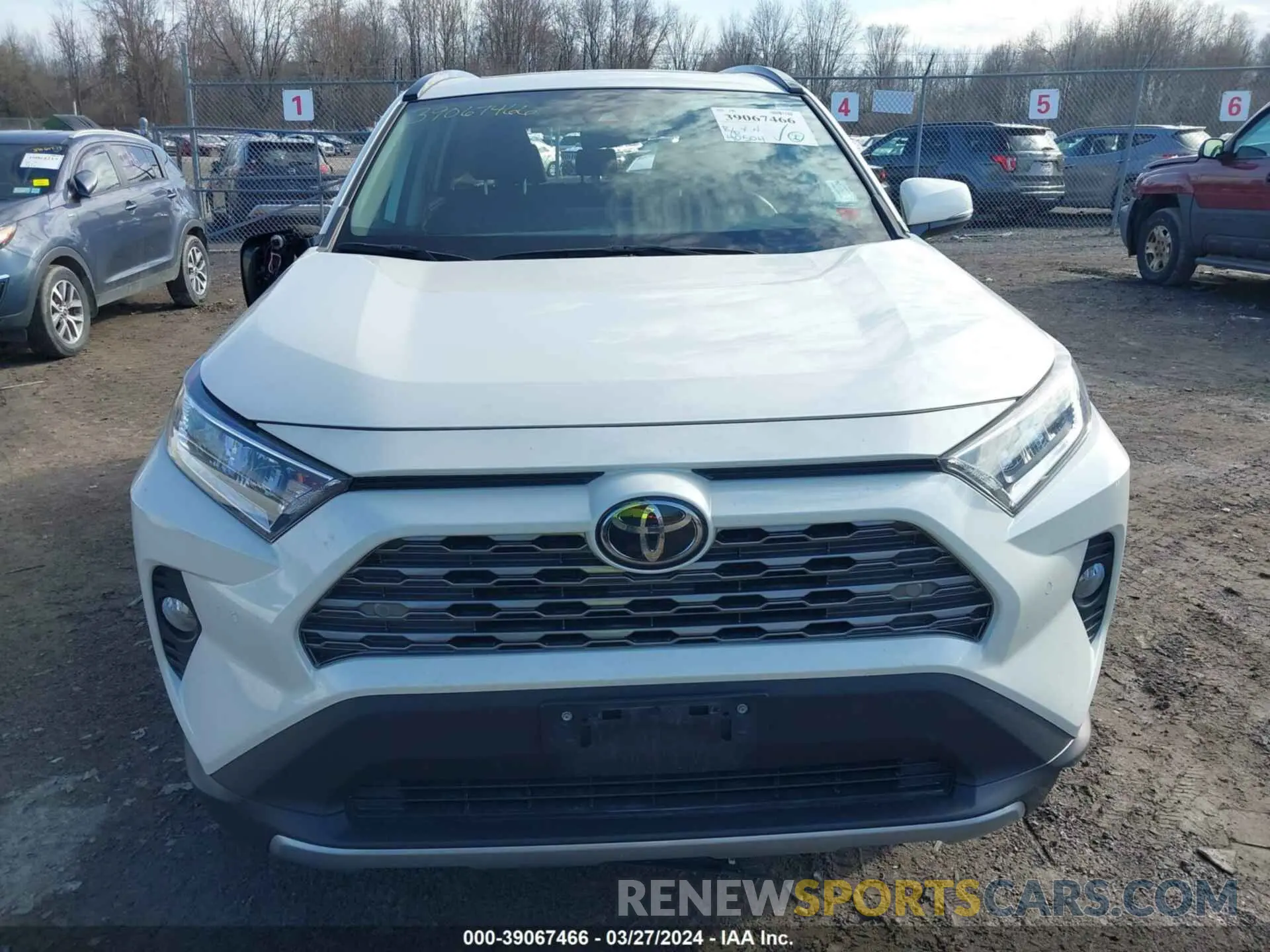13 fotografías del automóvil dañado 2T3N1RFV3KW009218 TOYOTA RAV4 2019