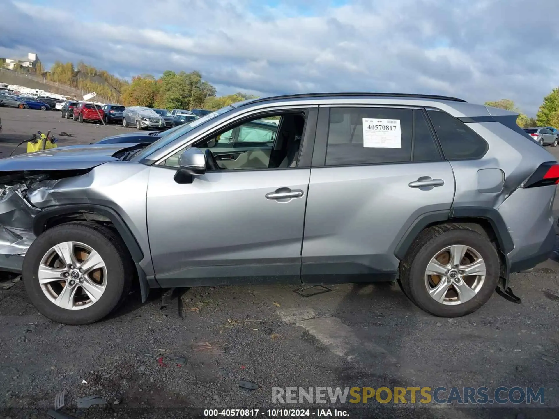 14 fotografías del automóvil dañado 2T3N1RFV3KW019750 TOYOTA RAV4 2019